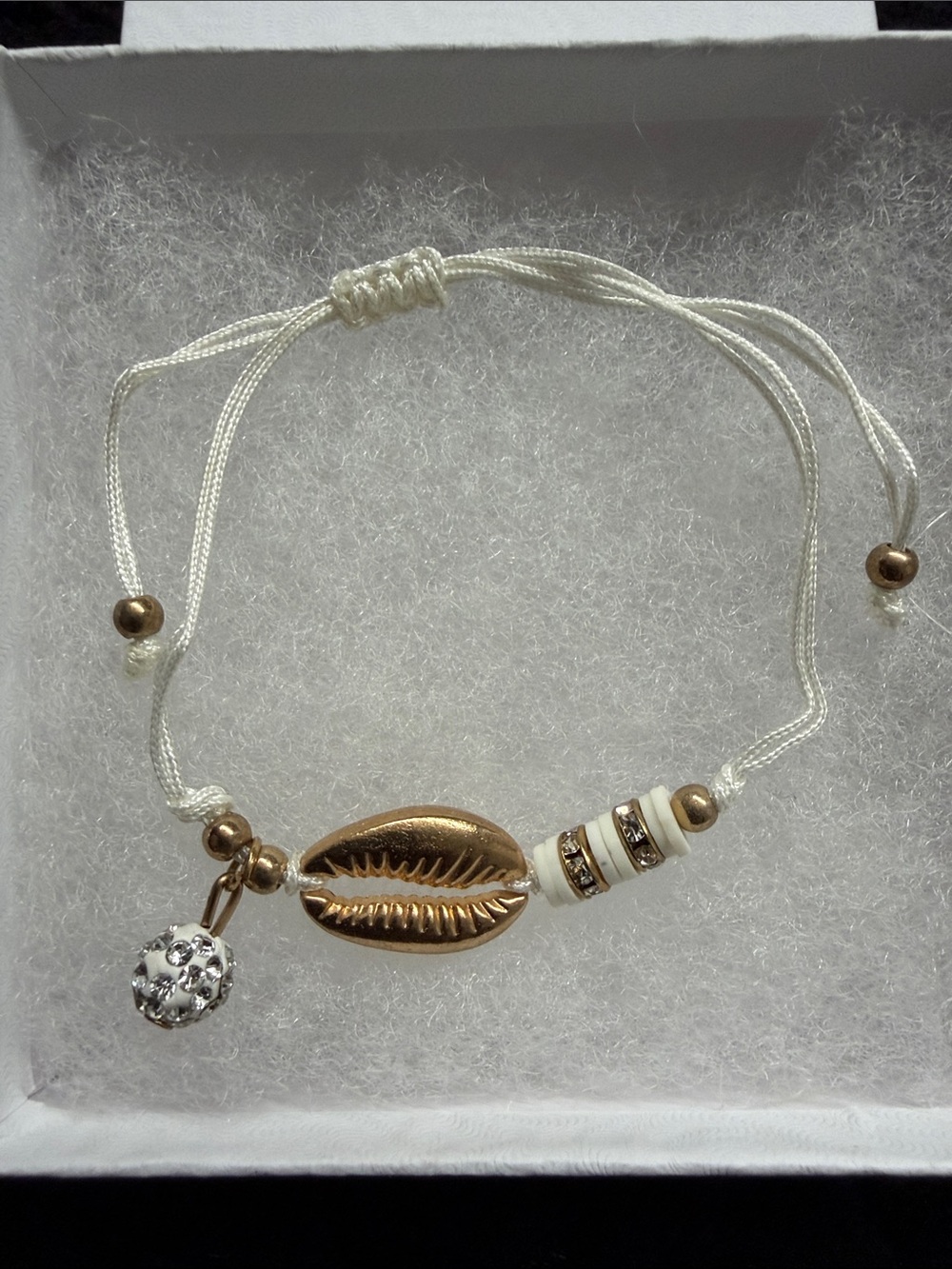 Handmade Shell and Bead Adjustable Bracelet Set - Picture 2 of 3